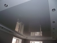 зеркальные натяжные потолки